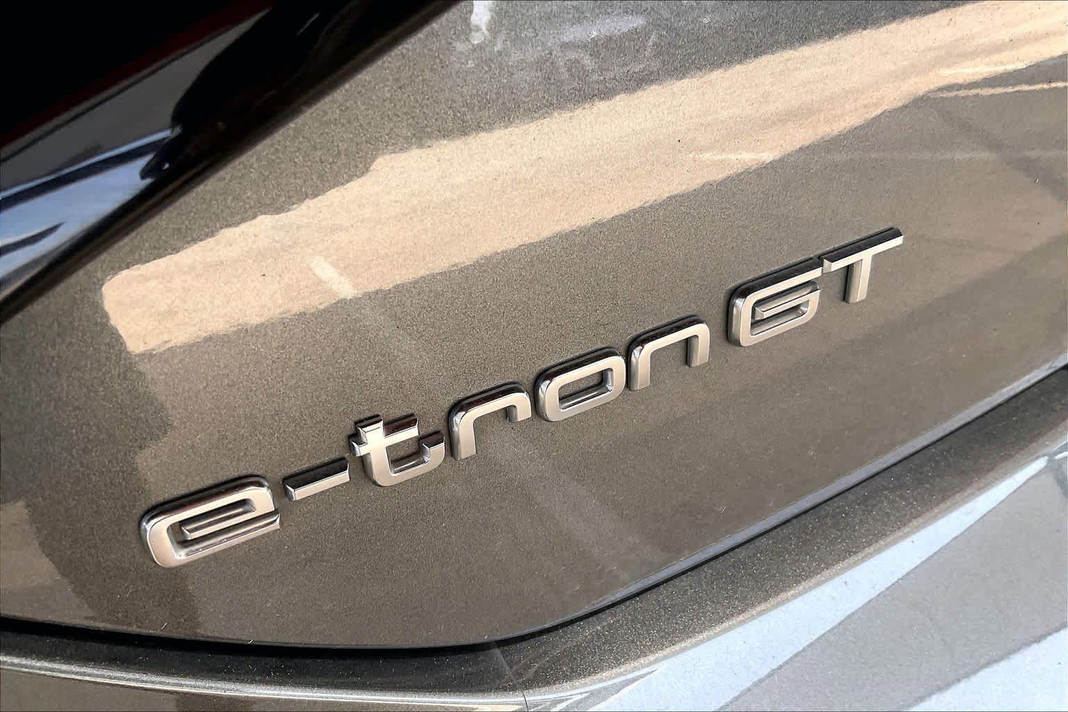 Used 2023 Audi e-tron GT Prestige w/ Prestige Package AWD/4WD image 28