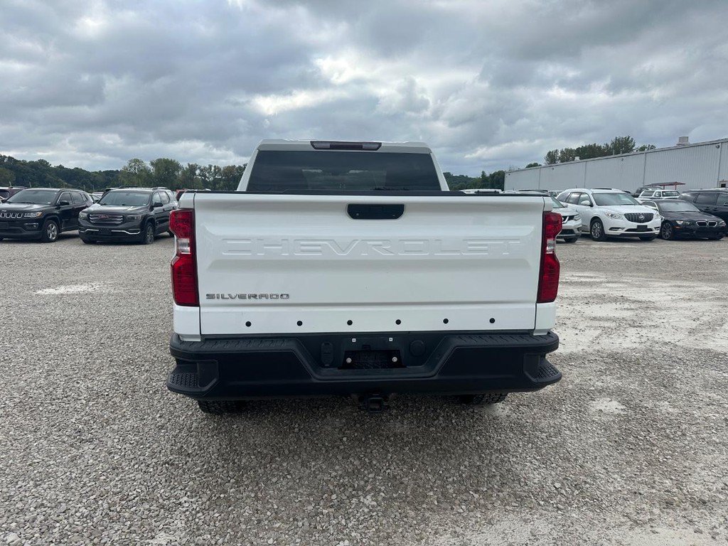 Used 2021 Chevrolet Silverado 1500 W/T w/ WT Fleet Convenience Package AWD/4WD image 2