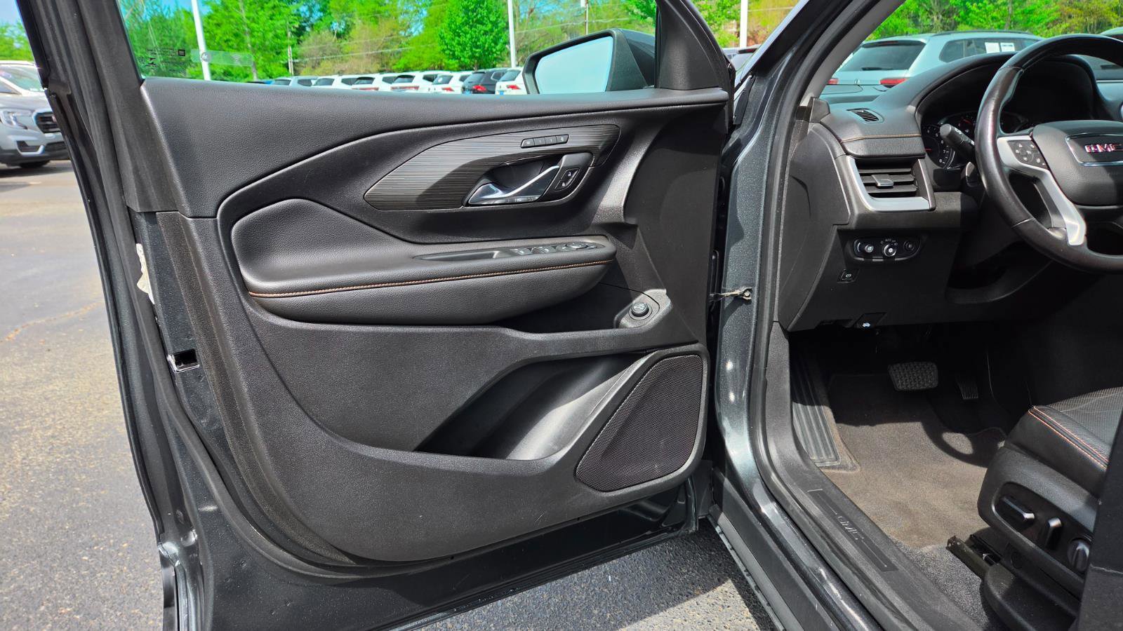 Used 2021 GMC Terrain SLT FWD image 21