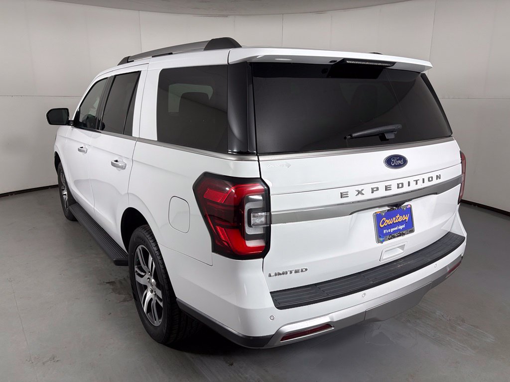 Used 2024 Ford Expedition Limited AWD/4WD image 6