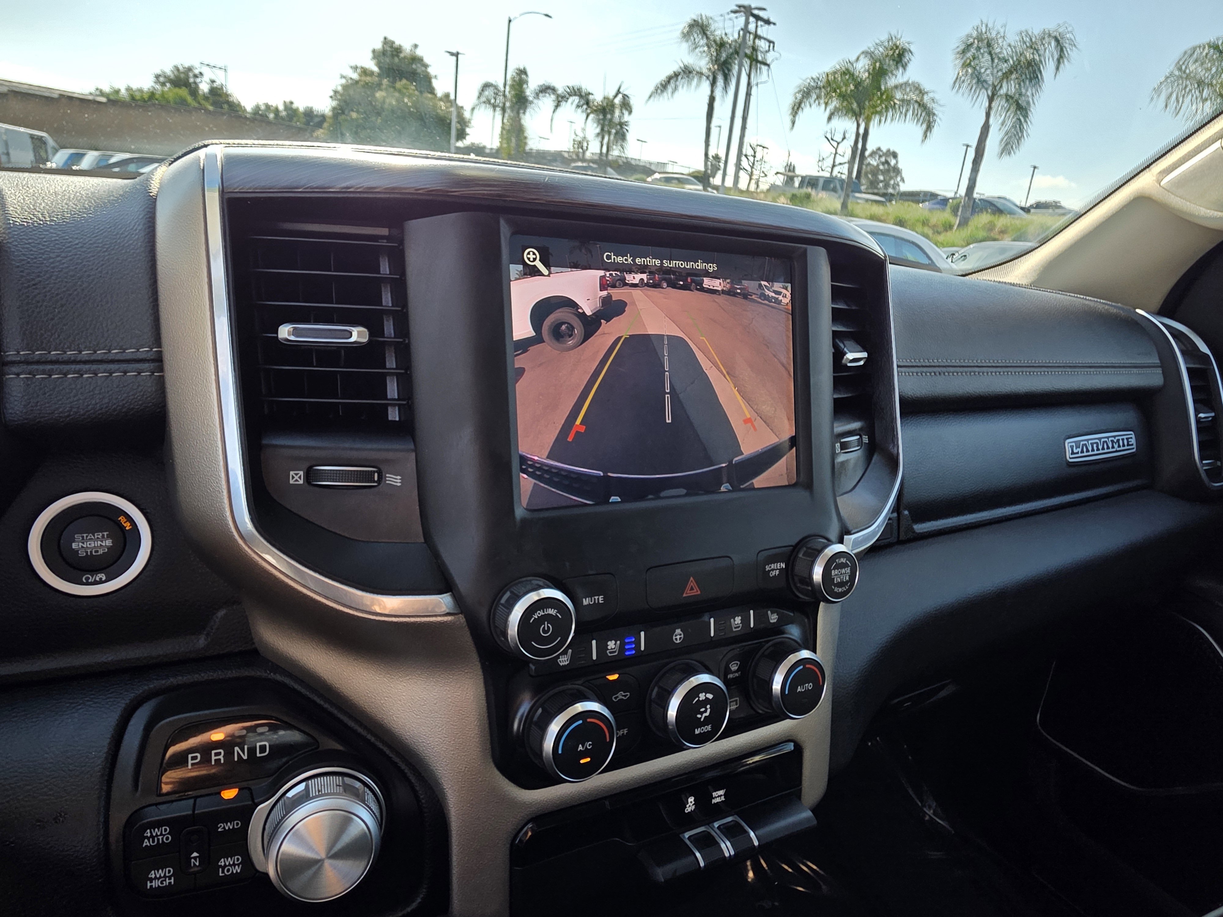 Used 2019 RAM 1500 Laramie image 17