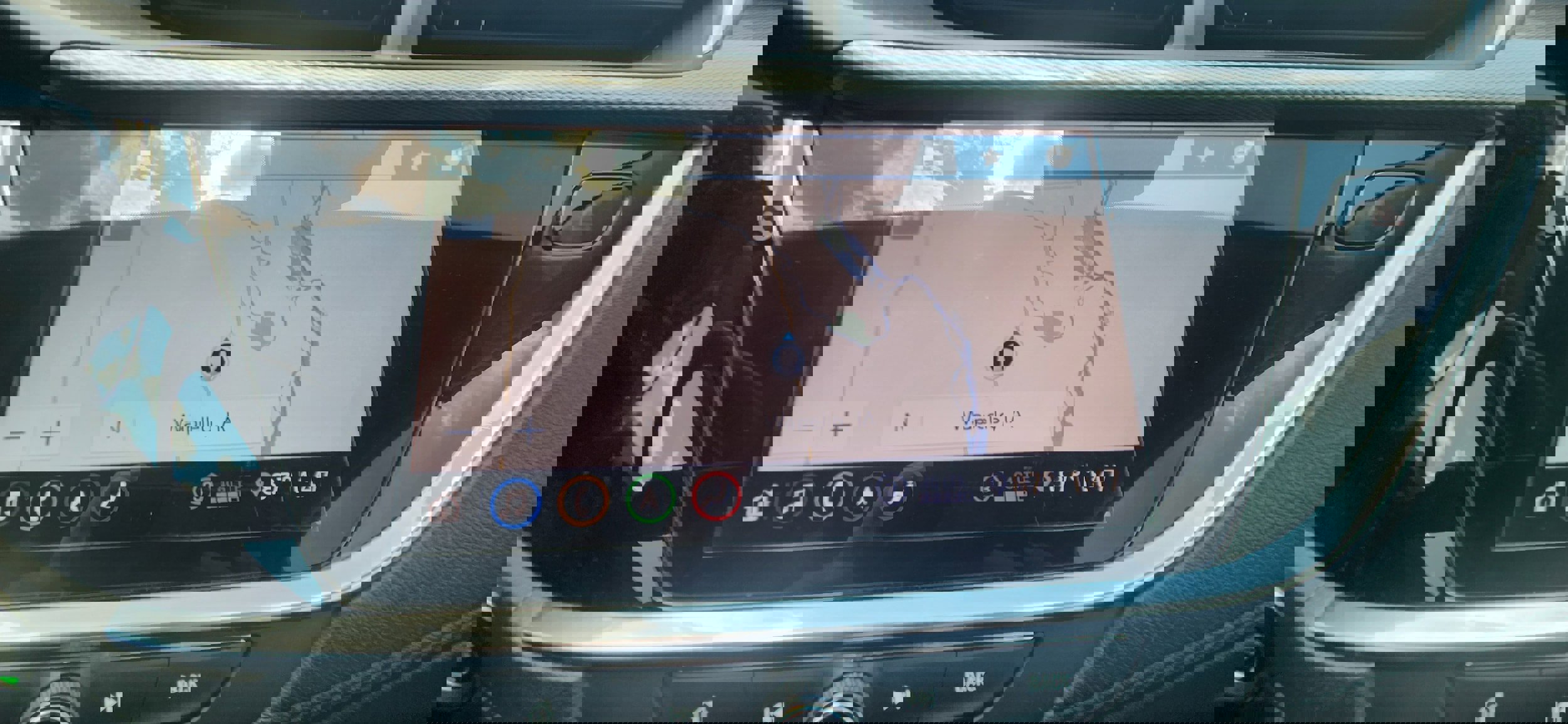 Used 2020 Buick Encore GX Essence w/ Experience Buick Package image 17