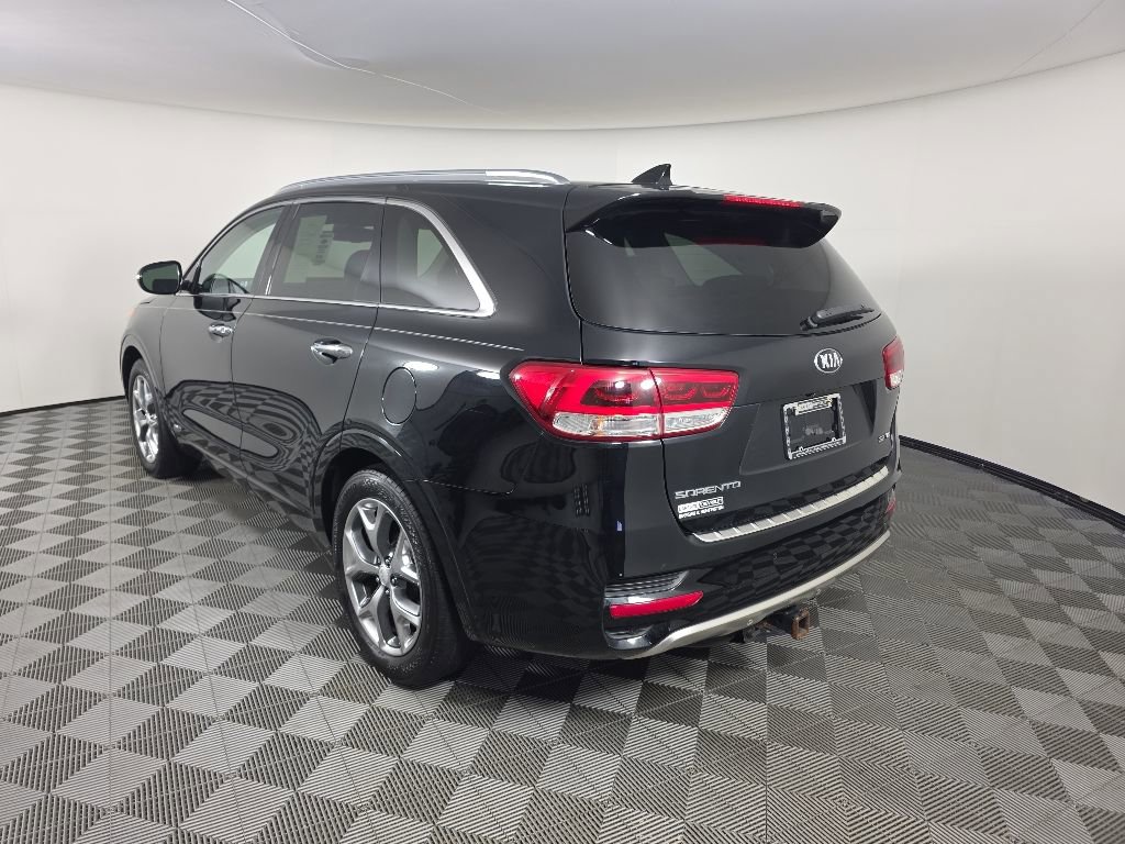 Used 2017 Kia Sorento SX AWD/4WD image 3