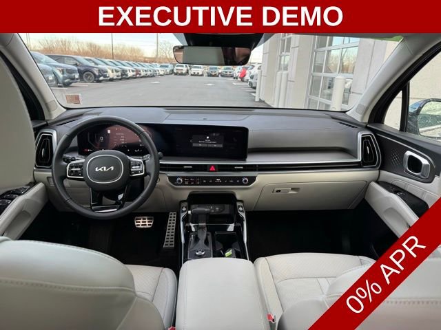 New 2025 Kia Sorento SX image 12