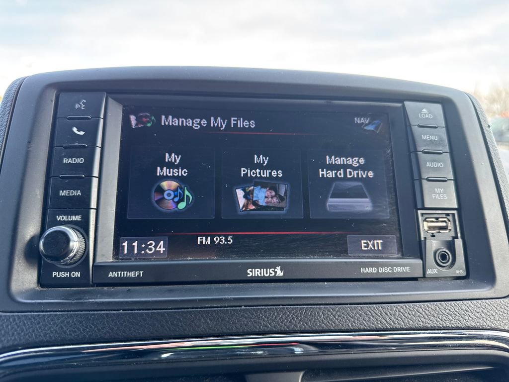 Used 2017 Dodge Grand Caravan GT image 24