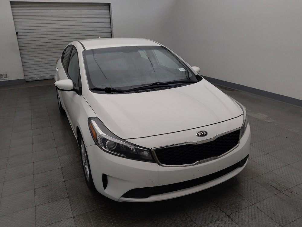 Used 2017 Kia Forte S FWD image 14
