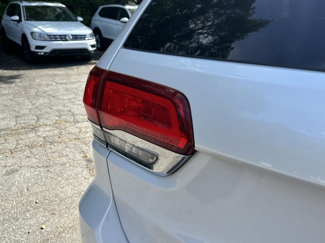 Used 2017 Jeep Grand Cherokee Overland RWD image 21