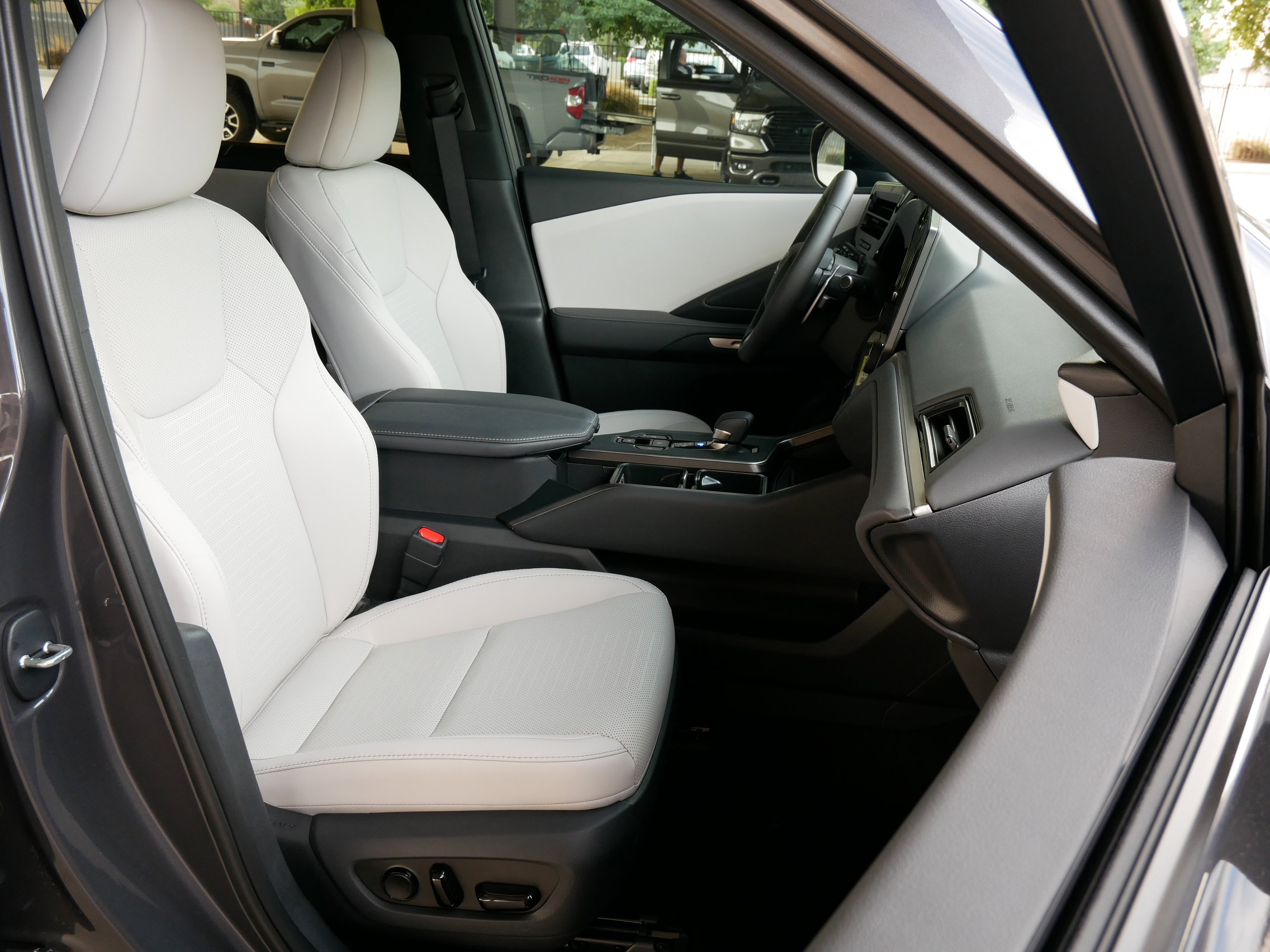 New 2026 Lexus TX 350 FWD image 6