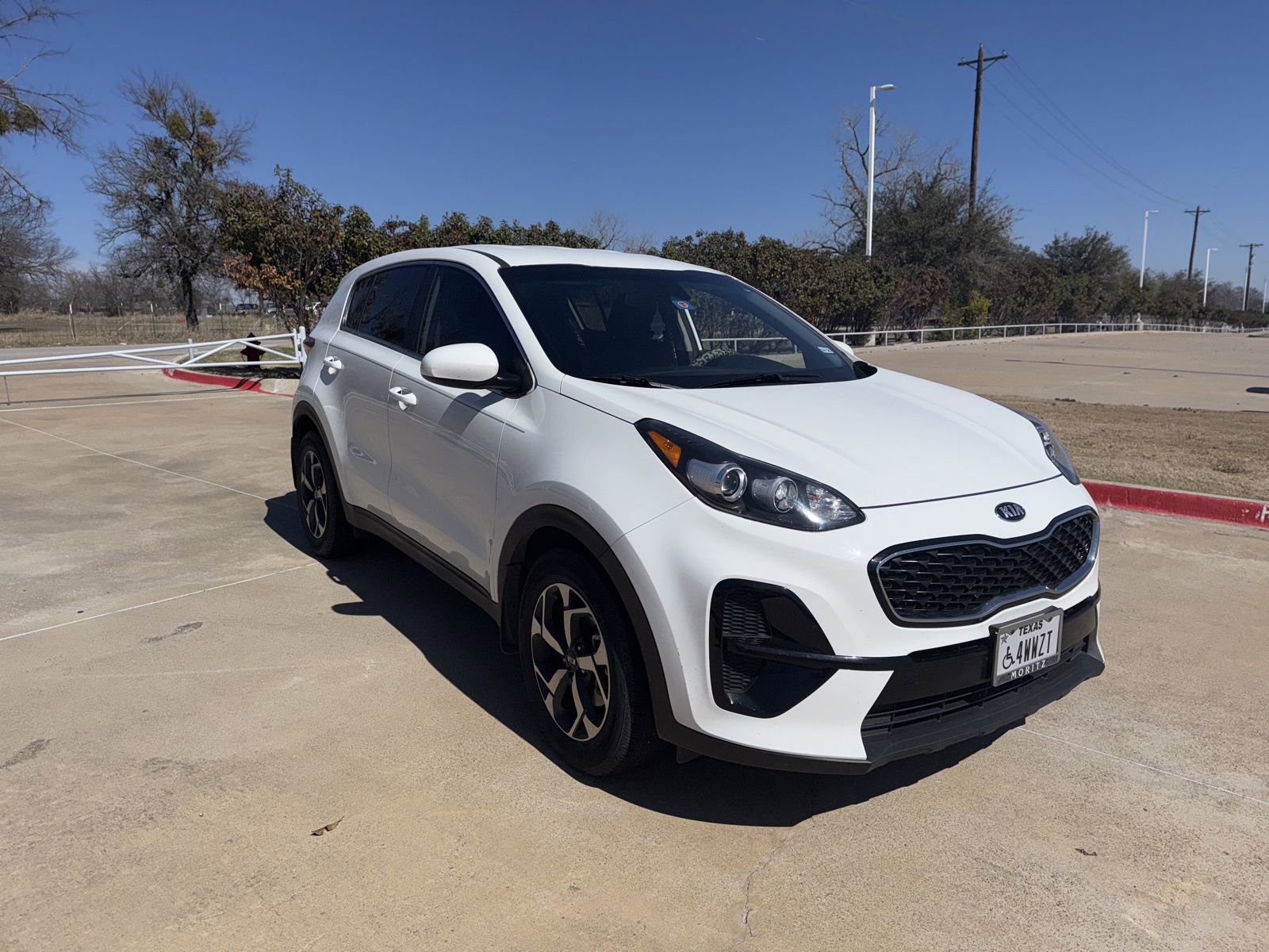 Used 2020 Kia Sportage LX image 7
