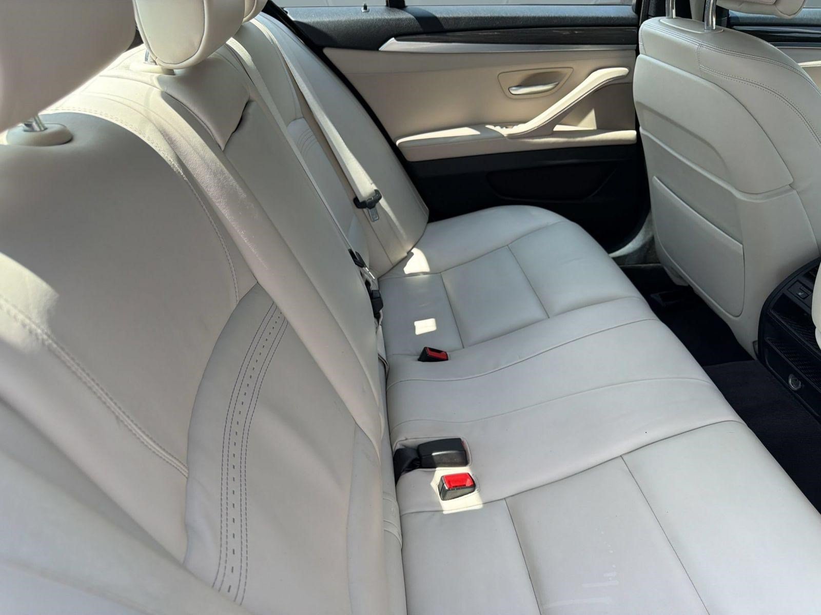 Used 2014 BMW 550i Sedan RWD image 31