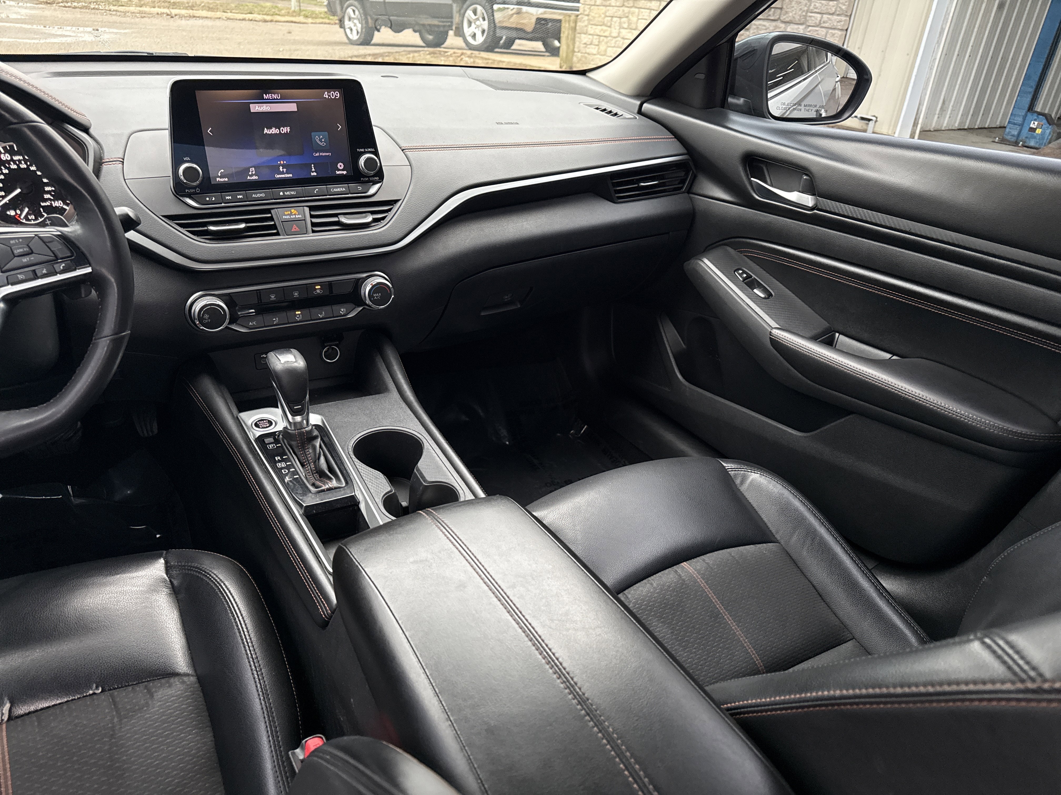 Used 2021 Nissan Altima 2.5 SR FWD image 16