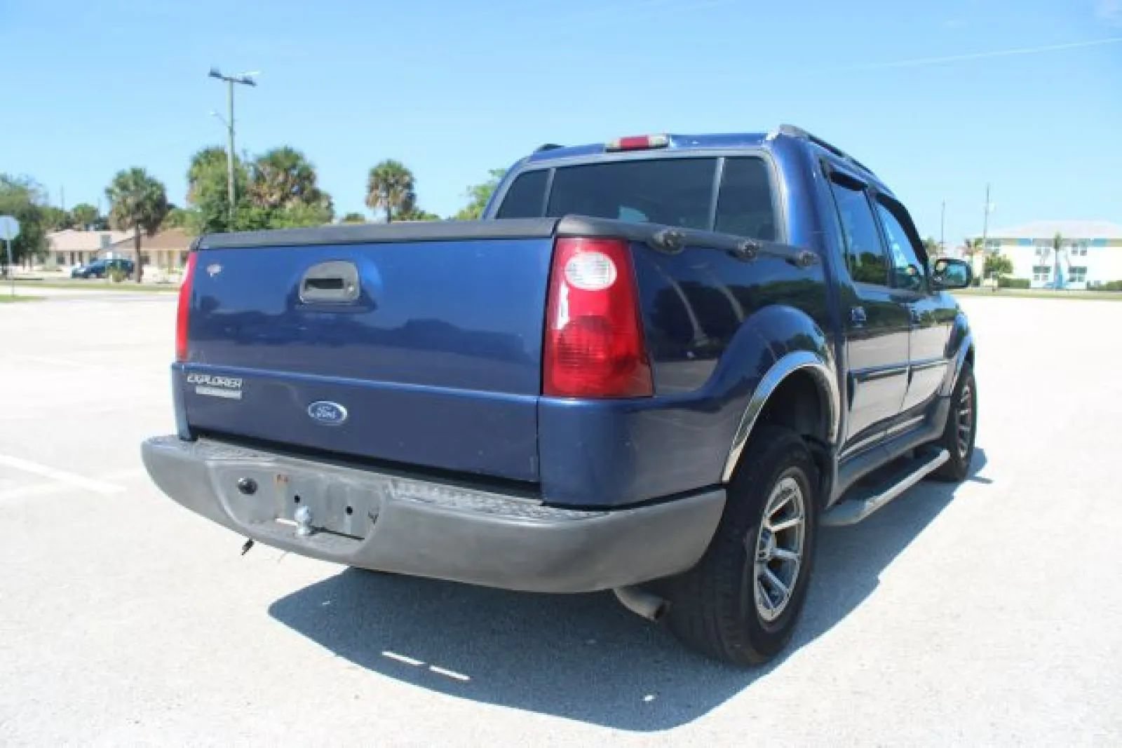 Used 2005 Ford Explorer Sport Trac XLT RWD image 24