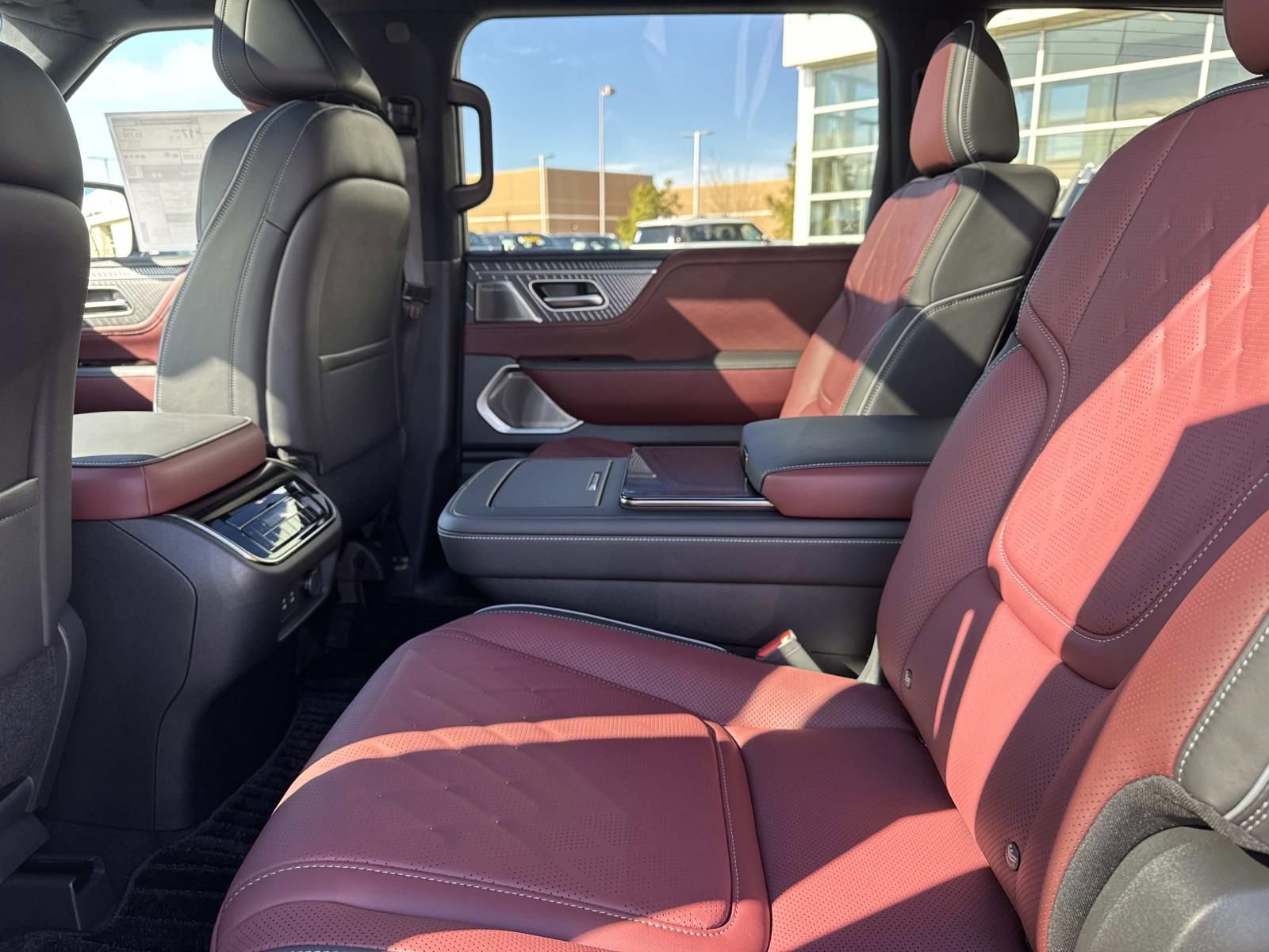 New 2026 INFINITI QX80 Autograph w/ Autograph Exterior Package image 9