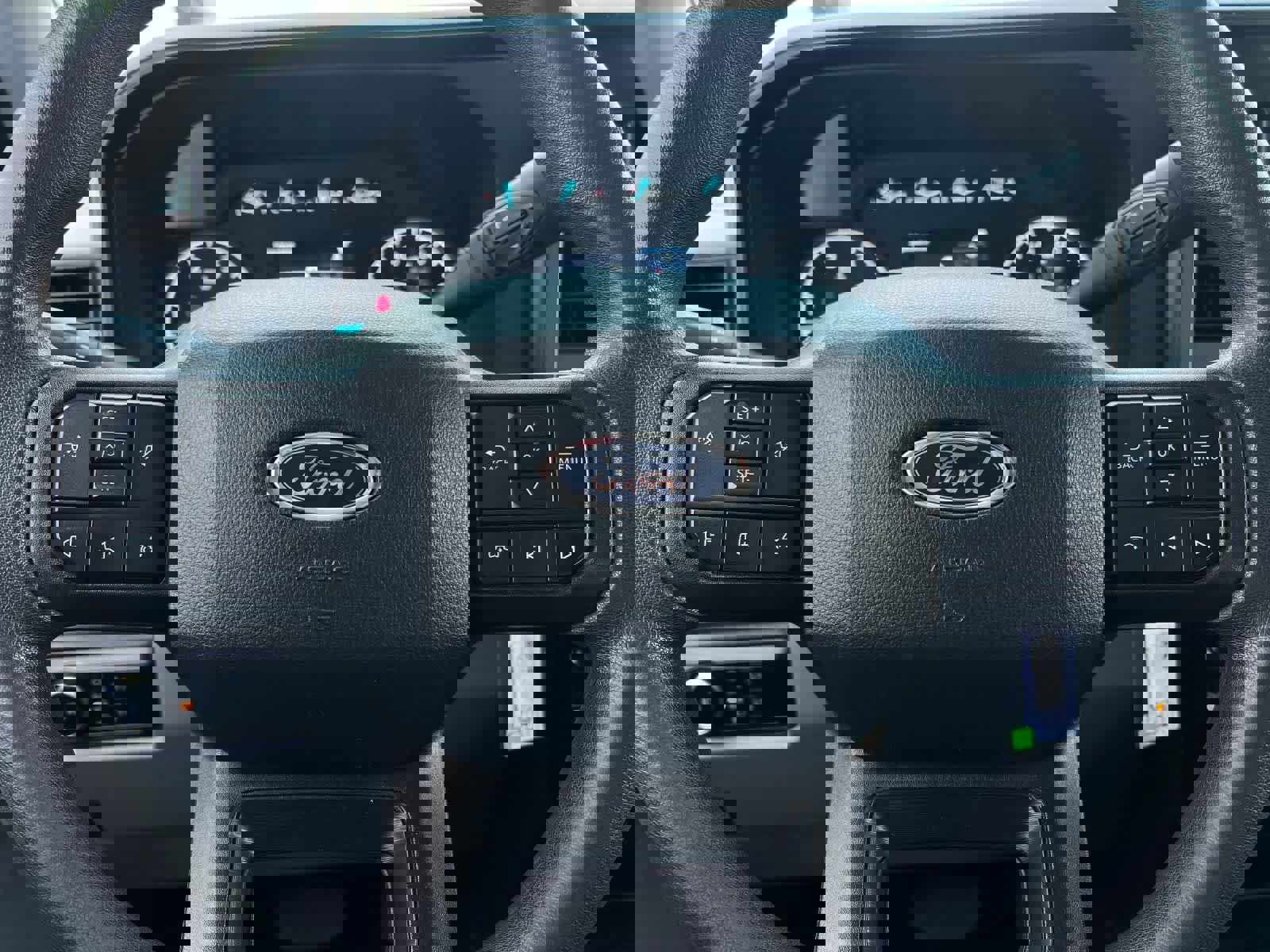 Used 2024 Ford F350 XLT image 22