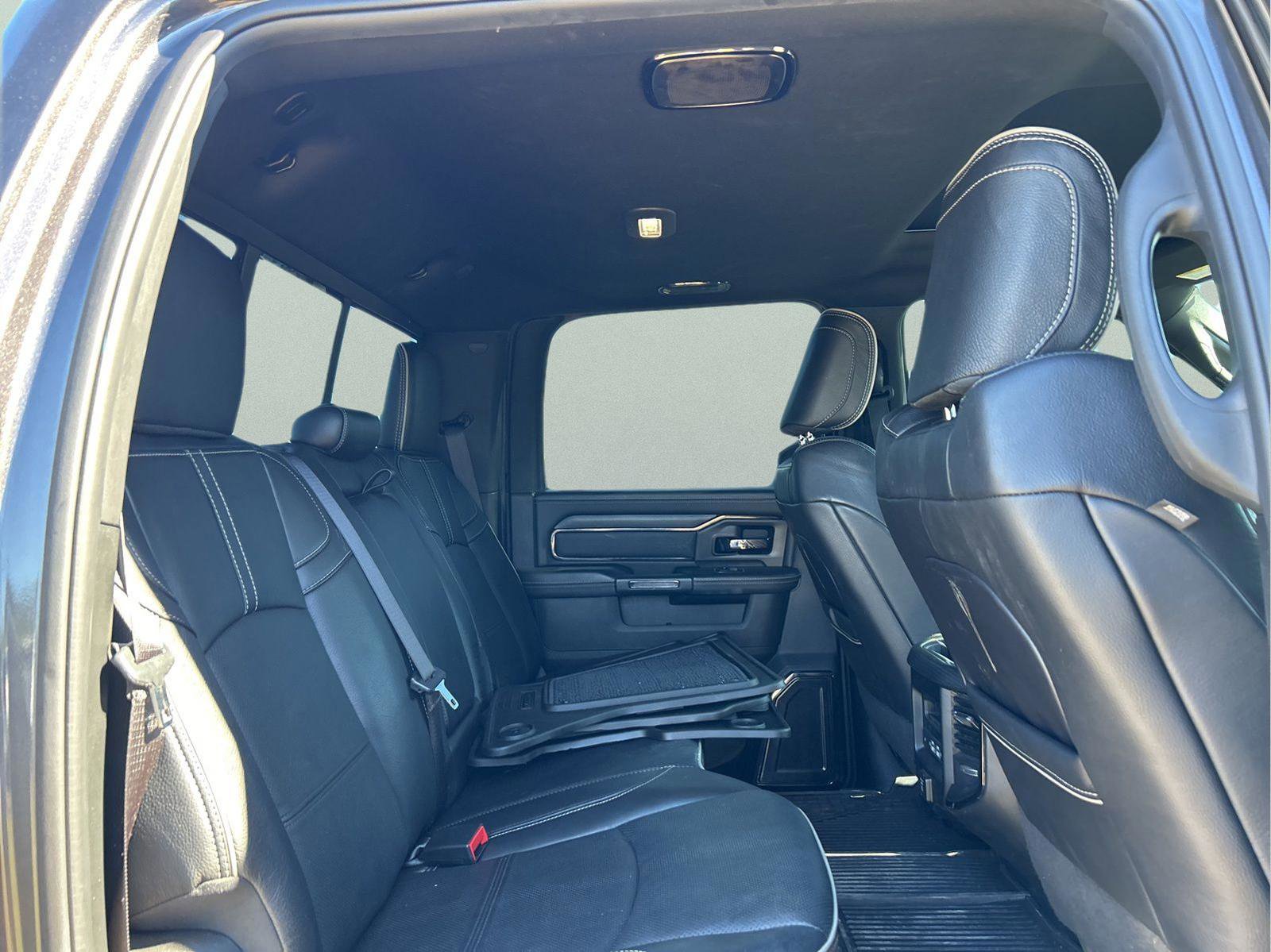 Certified 2024 RAM 2500 Limited image 30