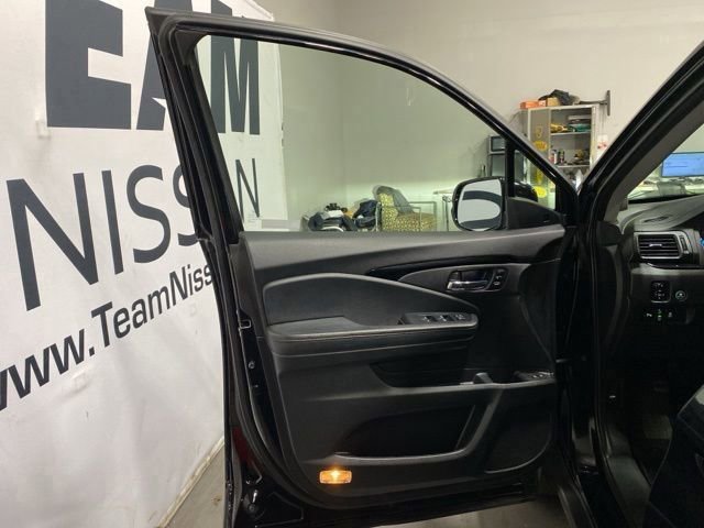 Used 2021 Honda Pilot Touring image 9