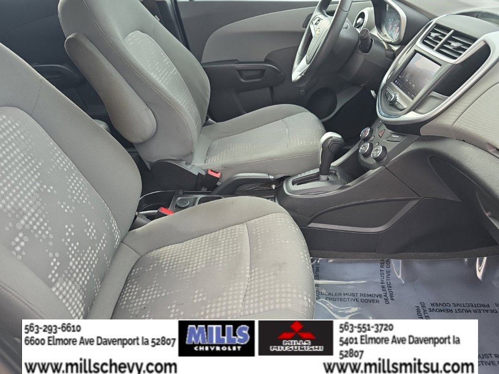 Used 2020 Chevrolet Sonic LT FWD image 20
