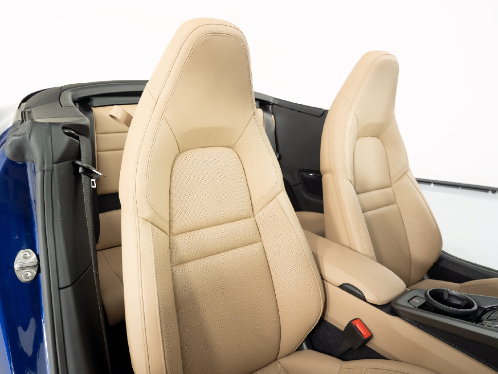 Certified 2024 Porsche 911 Carrera RWD image 43