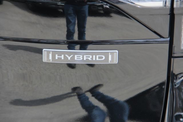 Certified 2025 Subaru Forester Limited image 10