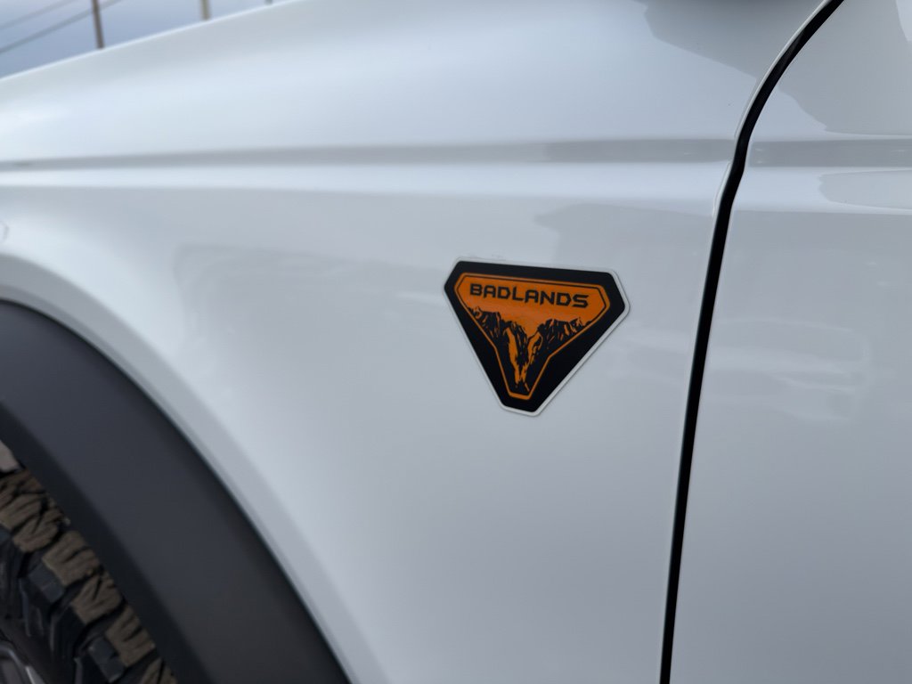 New 2025 Ford Bronco Badlands image 10