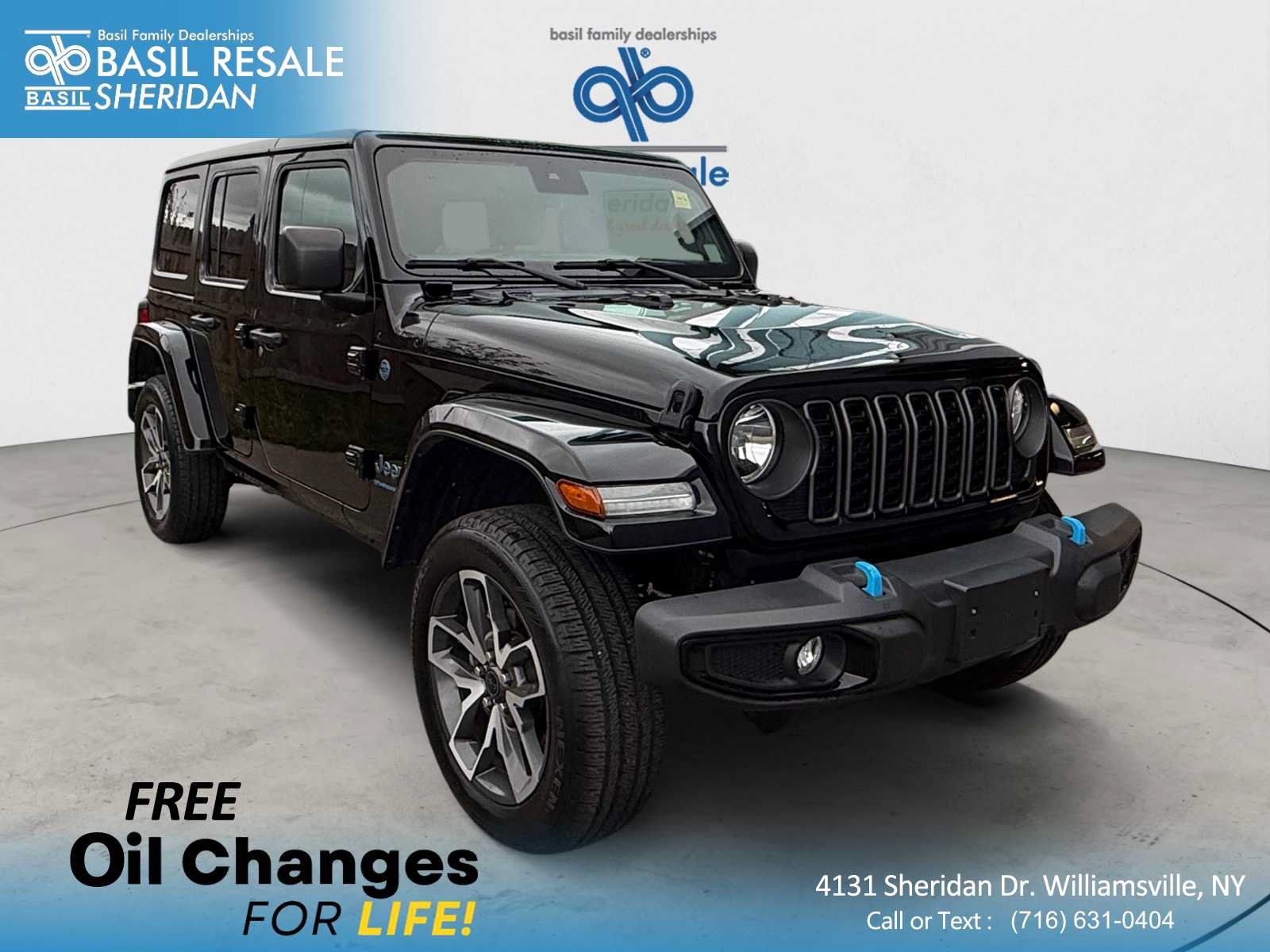 Used 2024 Jeep Wrangler Unlimited w/ Technology Group