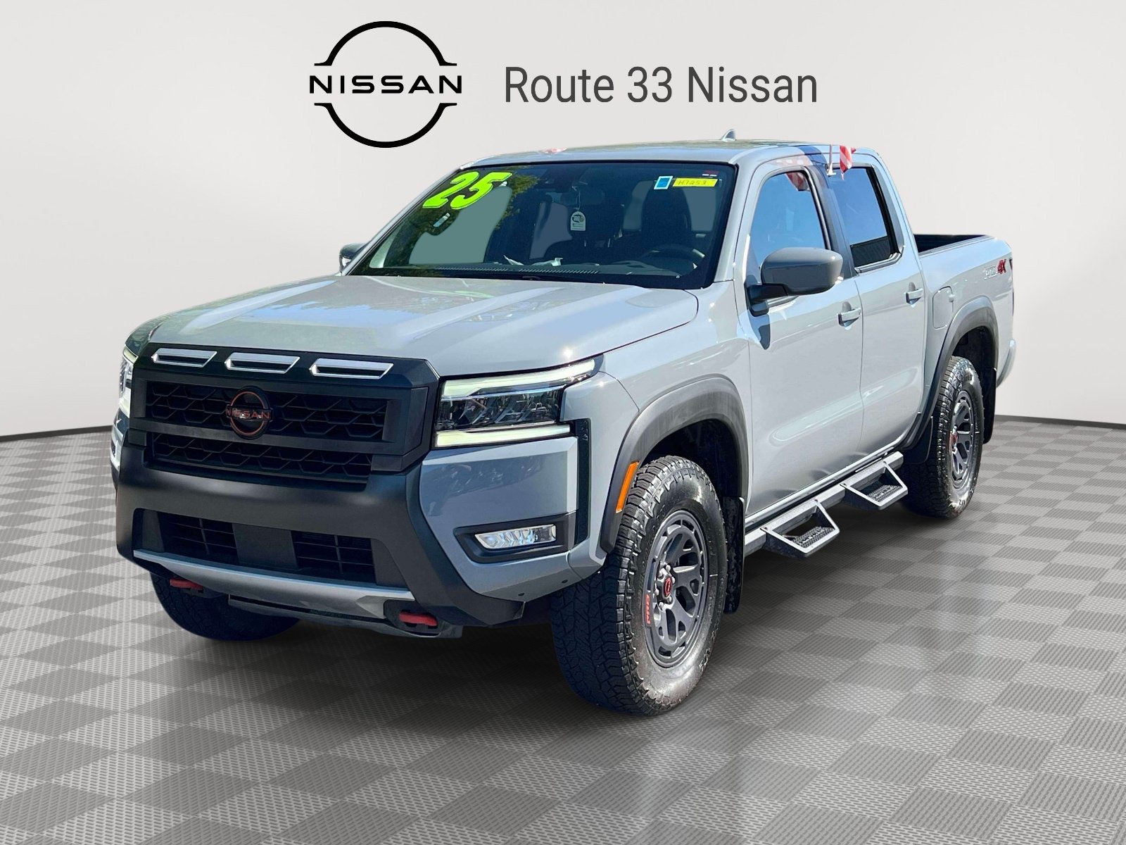 Used 2025 Nissan Frontier PRO-4X w/ Pro Convenience Package AWD/4WD video 2