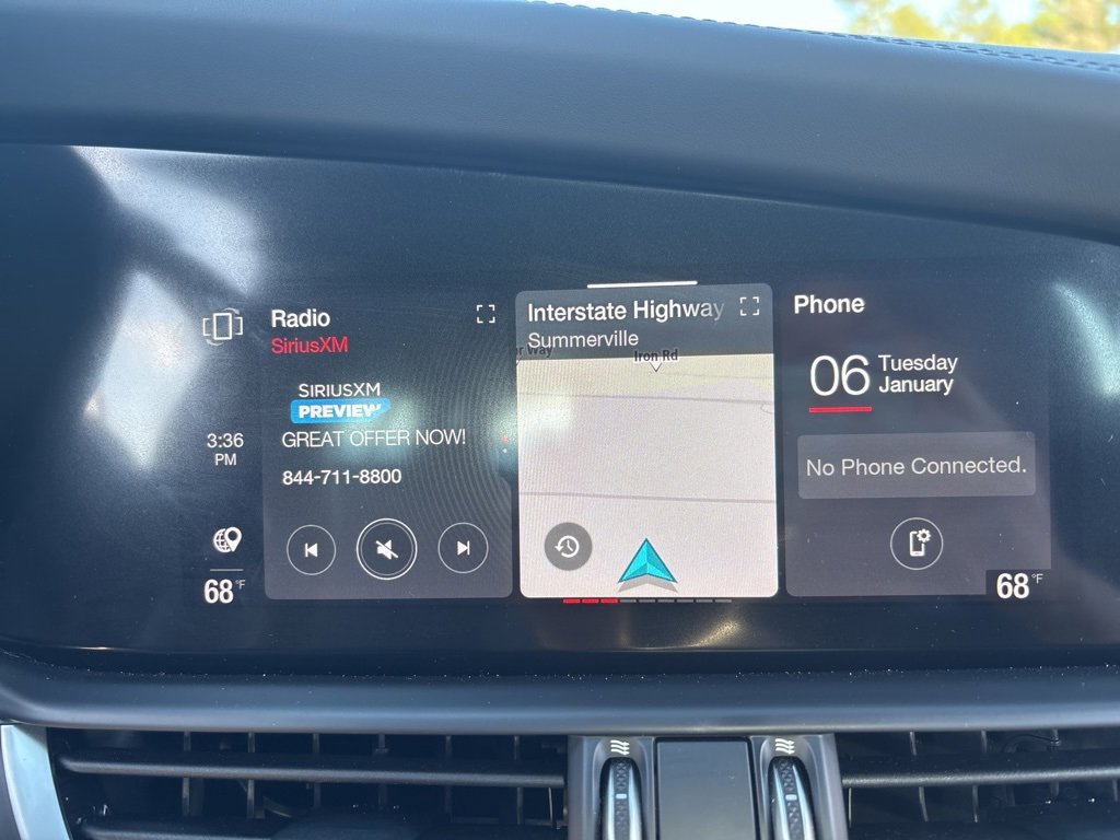 Used 2024 Alfa Romeo Giulia Ti image 35