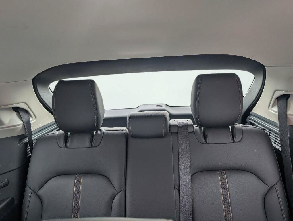 Used 2025 MAZDA CX-90 3.3 Turbo w/ Select Package AWD/4WD image 17