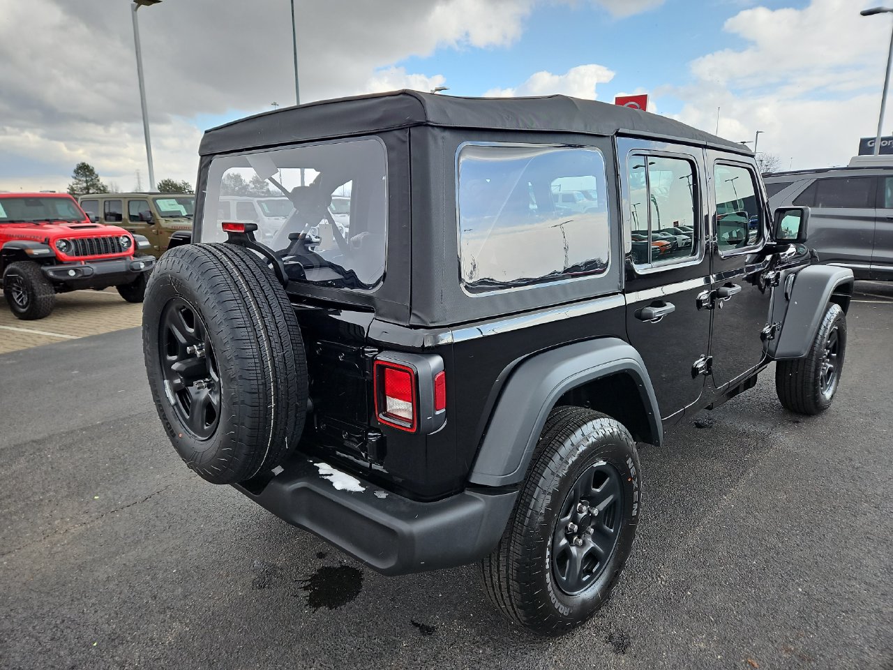New 2026 Jeep Wrangler Unlimited Sport AWD/4WD image 7