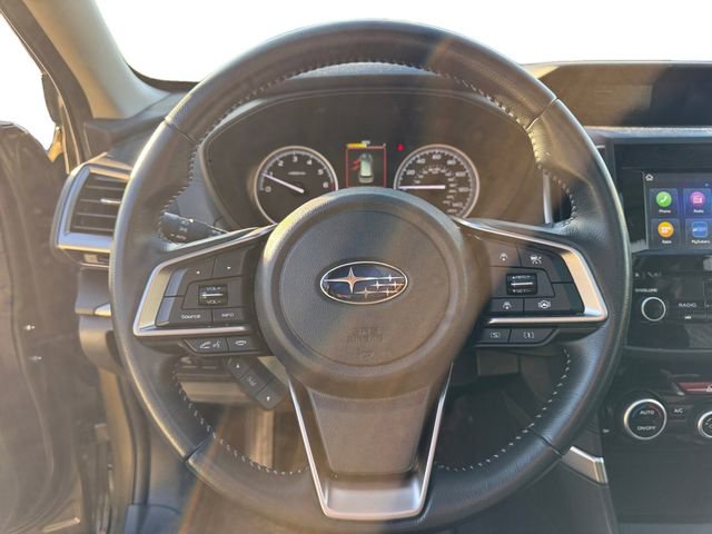 Used 2023 Subaru Forester Premium image 12