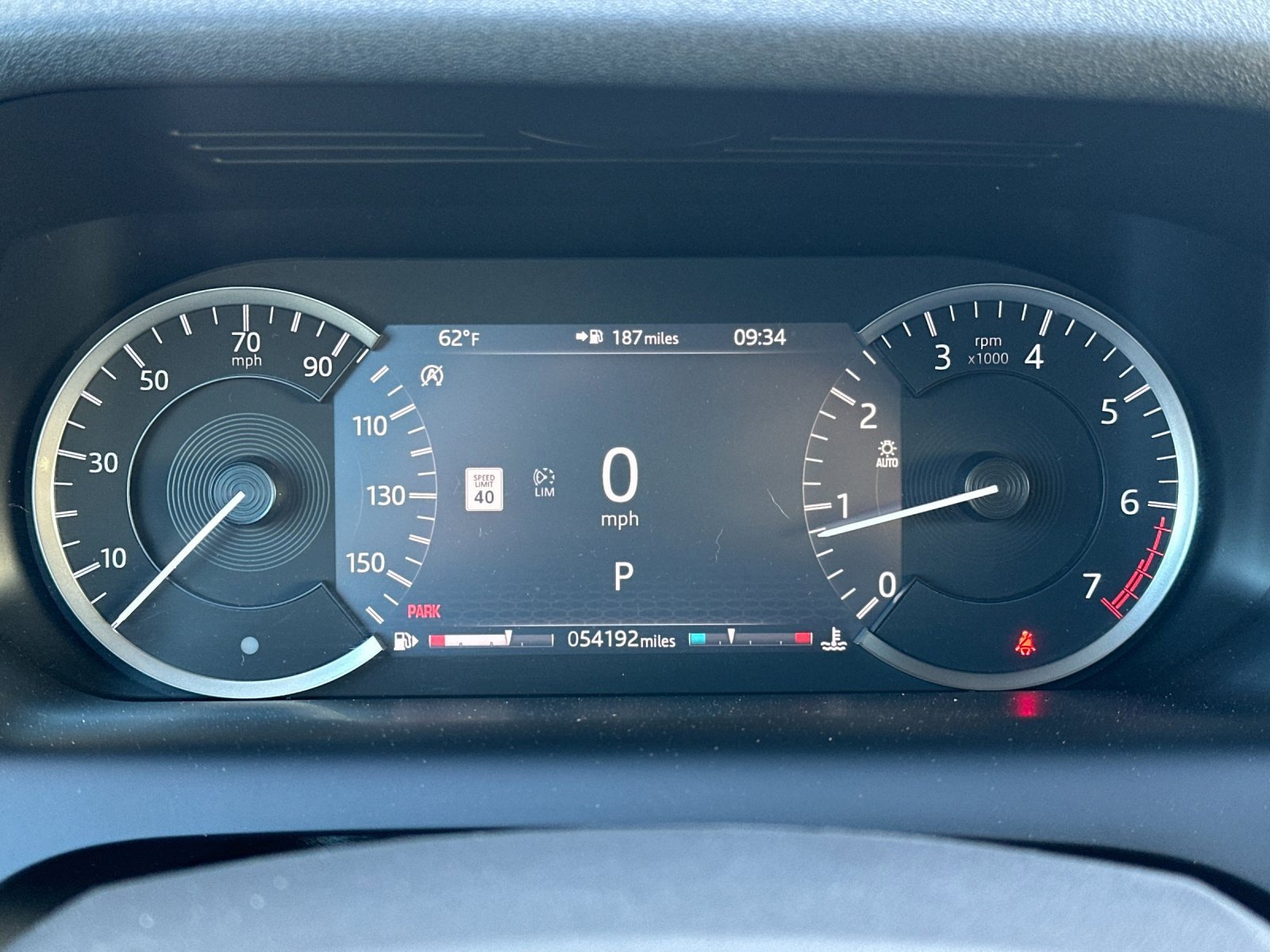 Used 2020 Land Rover Discovery Sport S image 25