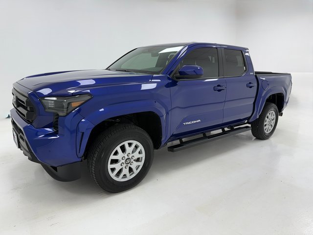 Used 2025 Toyota Tacoma SR5 w/ SR5 Upgrade Package image 5
