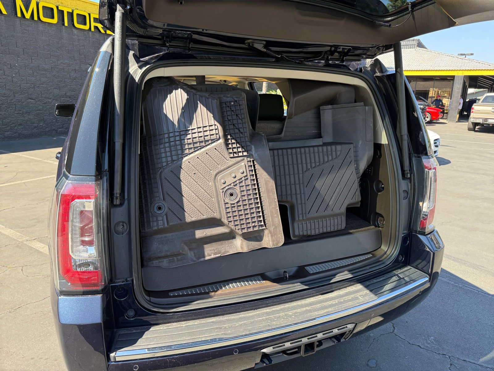 Used 2019 GMC Yukon Denali w/ Open Road Package image 23
