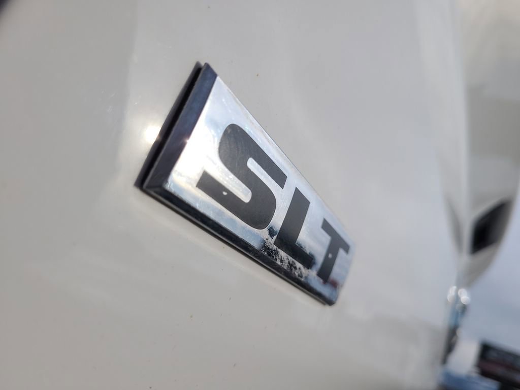 Used 2018 RAM 1500 Classic SLT image 18