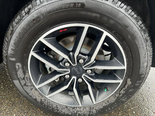 Used 2020 Jeep Grand Cherokee Trailhawk w/ Trailhawk Luxury Group image 14