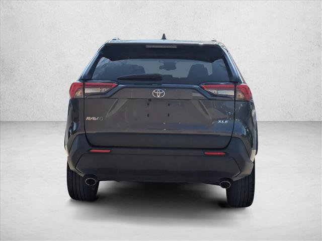 Used 2023 Toyota RAV4 XLE Premium FWD image 7