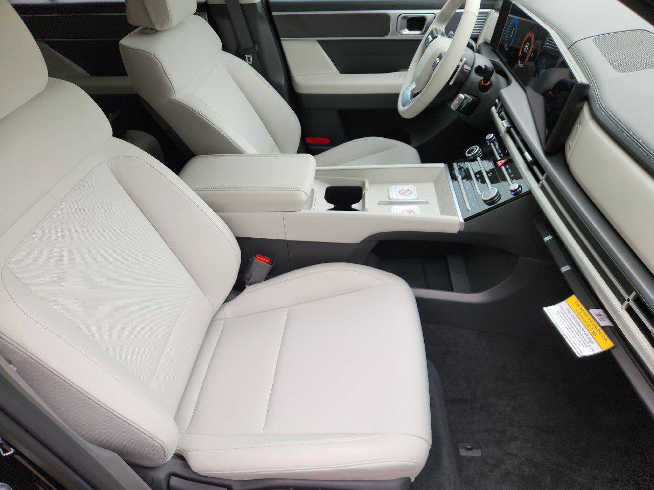 New 2026 Hyundai Santa Fe SE FWD image 10