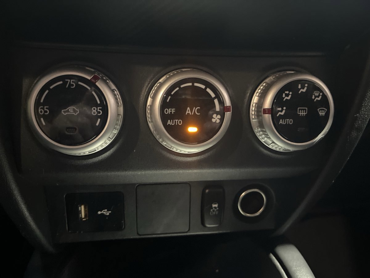 Used 2021 Mitsubishi Outlander Sport FWD image 17