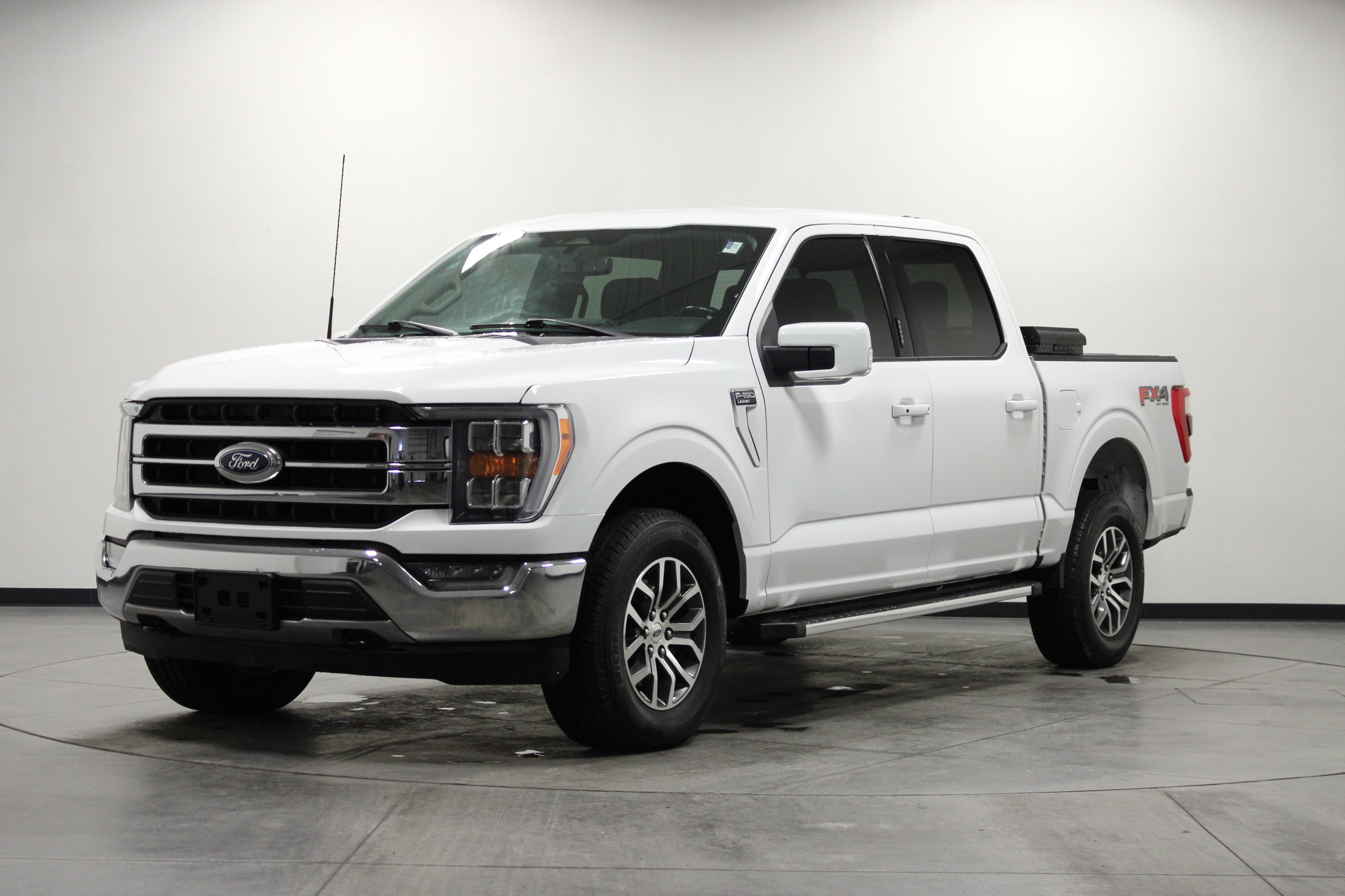 Used 2022 Ford F150 Lariat w/ FX4 Off-Road Package image 8