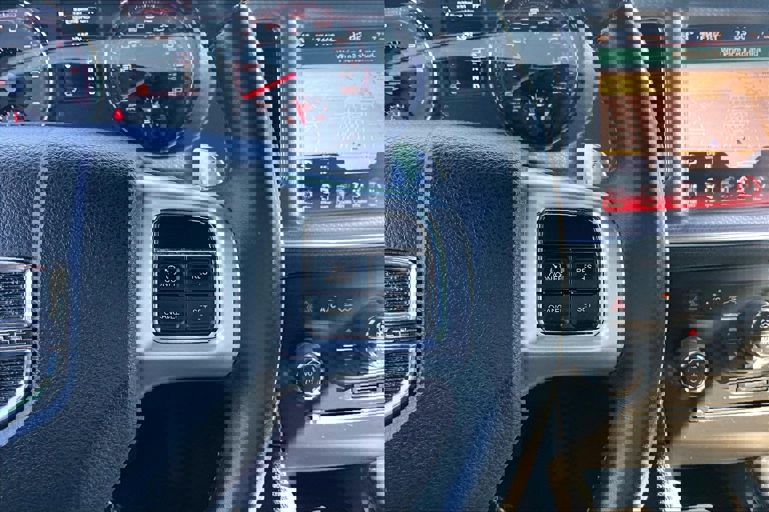 Used 2014 Dodge Charger R/T RWD image 13