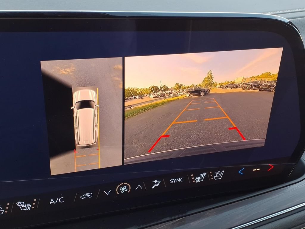 New 2026 Chevrolet Suburban Premier w/ Sun And Tow Package AWD/4WD image 25