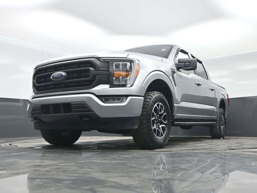 Used 2022 Ford F150 XLT w/ Equipment Group 302A High AWD/4WD image 30
