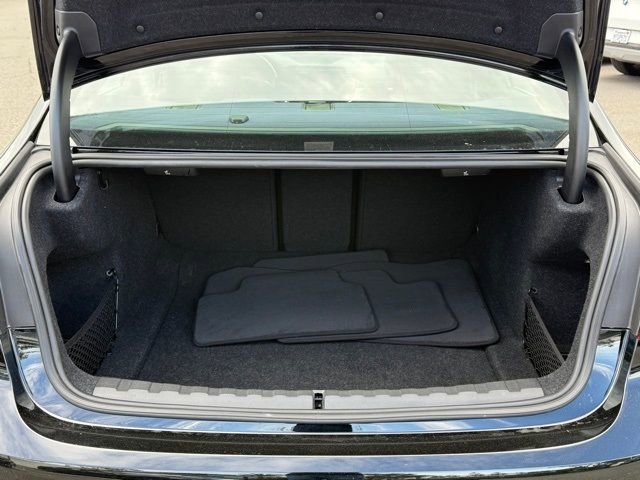 Used 2021 BMW 330i Sedan w/ Driving Assistance Package image 16