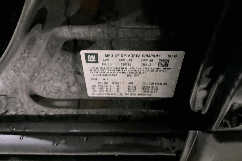 Used 2019 Chevrolet Trax LT w/ LT Convenience Package image 18