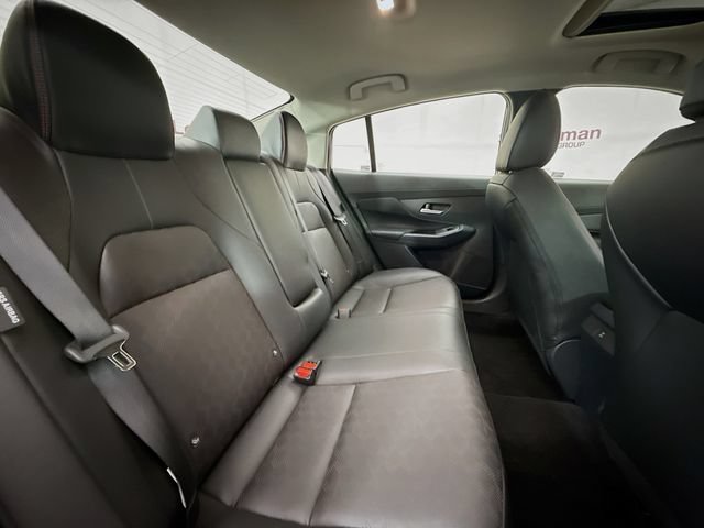 Used 2026 Nissan Sentra SR w/ SR Premium Package FWD image 27