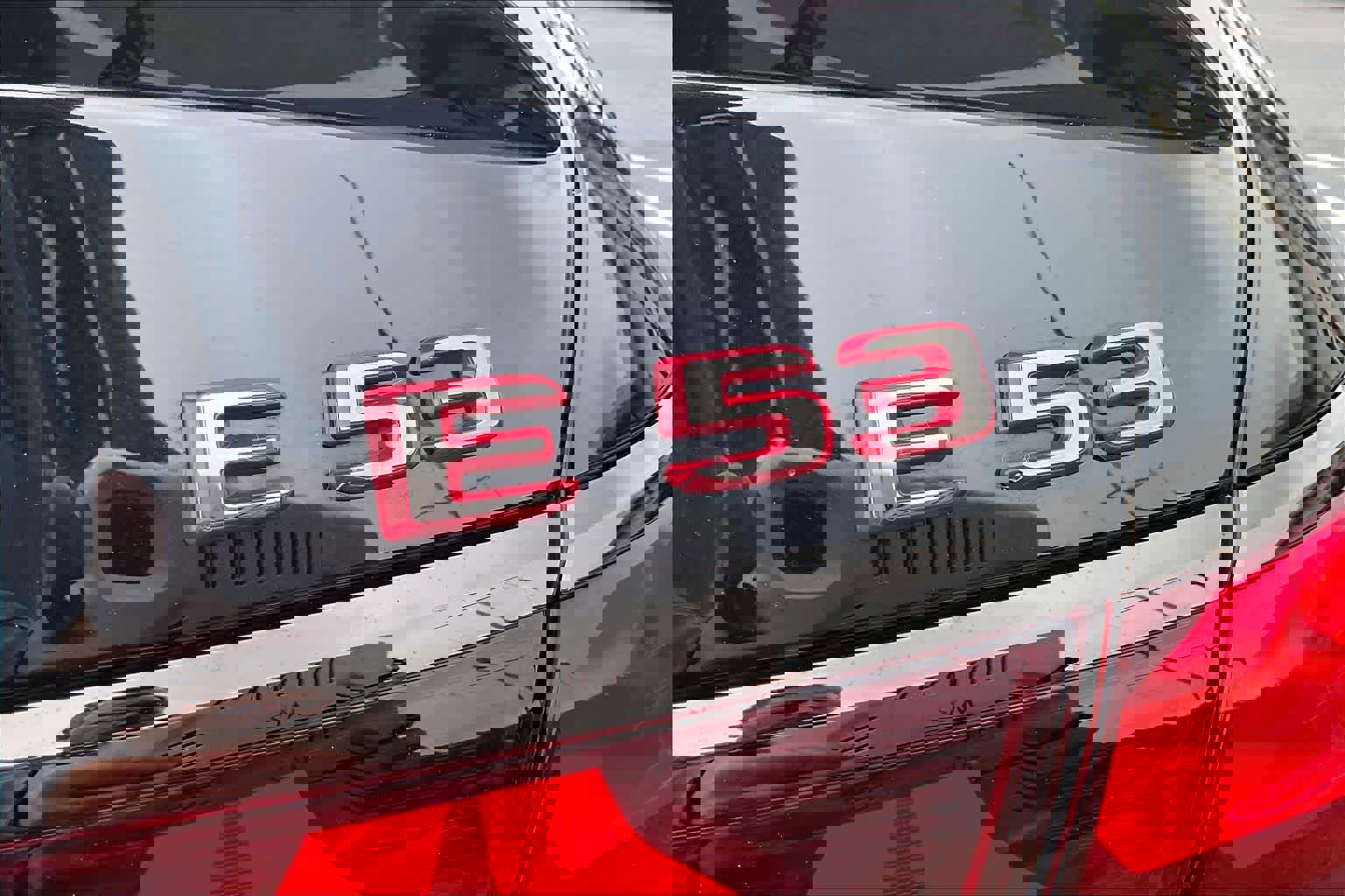 Certified 2025 Mercedes-Benz E 53 AMG e 4MATIC Sedan image 10