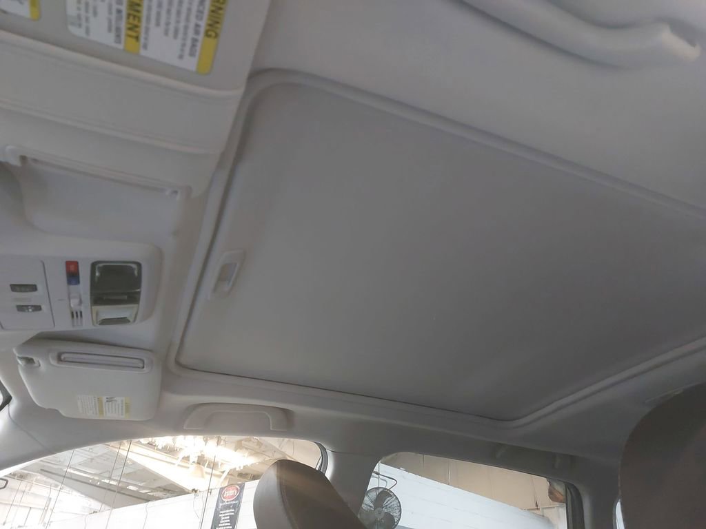 Used 2018 Subaru Forester 2.5i Touring w/ Popular Package #2 image 31