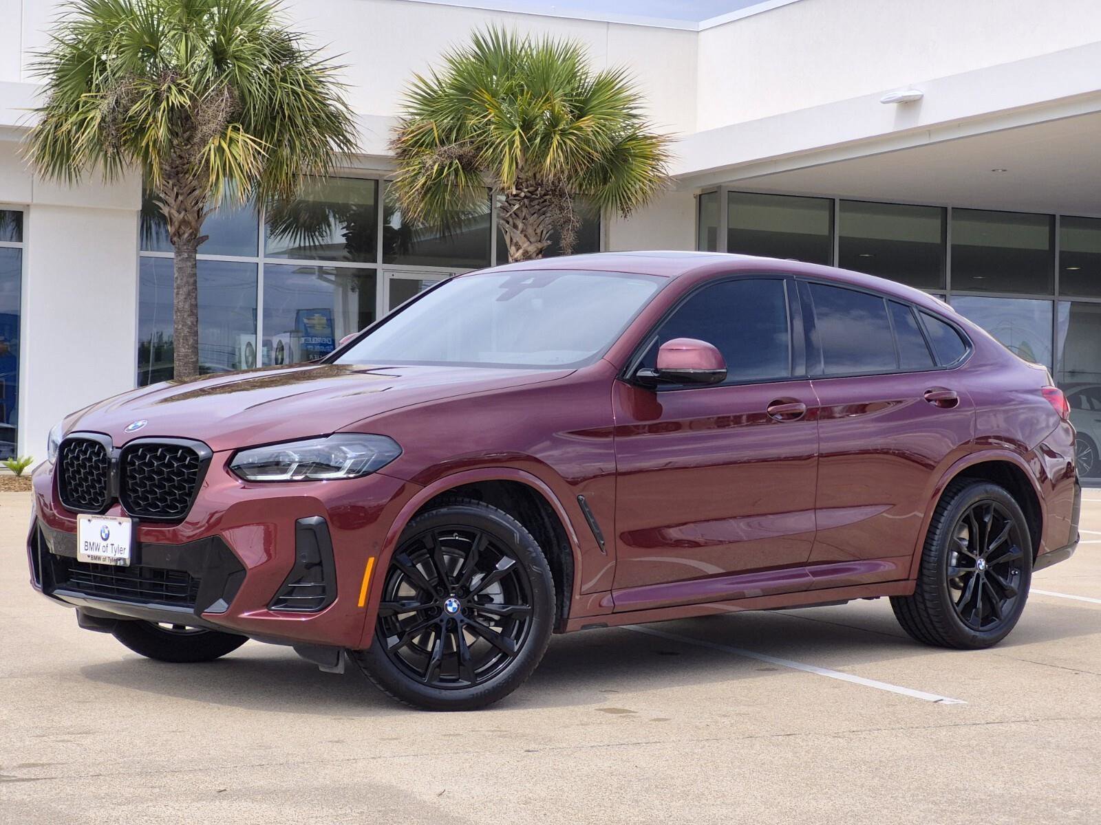 Certified 2025 BMW X4 xDrive30i AWD/4WD image 1