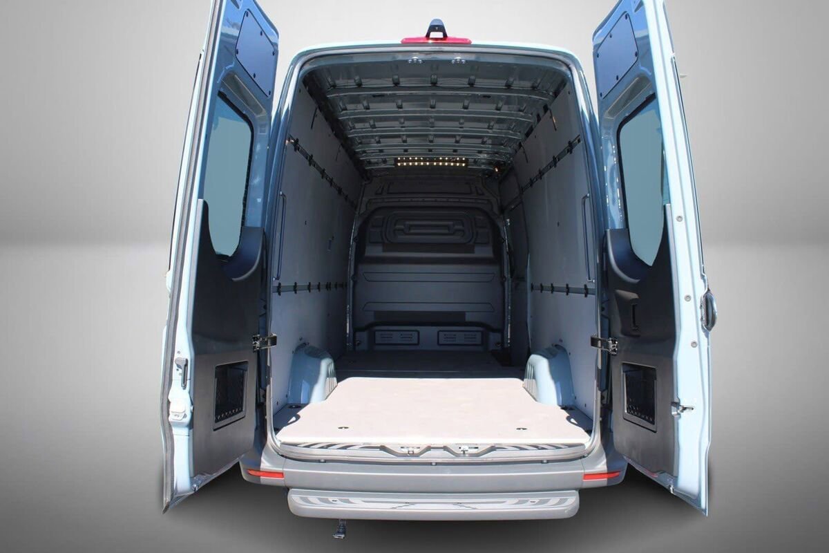 New 2024 Mercedes-Benz eSprinter 170 Cargo image 9