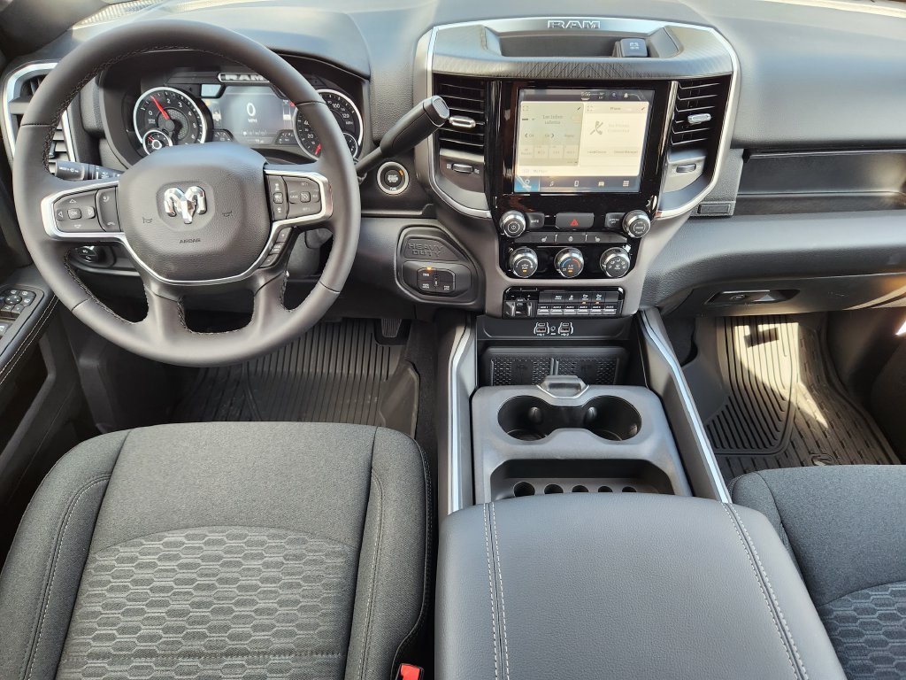 New 2026 RAM 2500 Big Horn AWD/4WD image 10